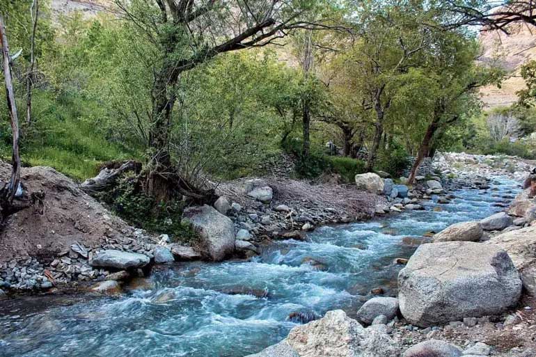 اقدامات گسترده برای مهار و پیشگیری از سیلاب‌های احتمالی در حوضه رودخانه‌های کرج و شاهرود